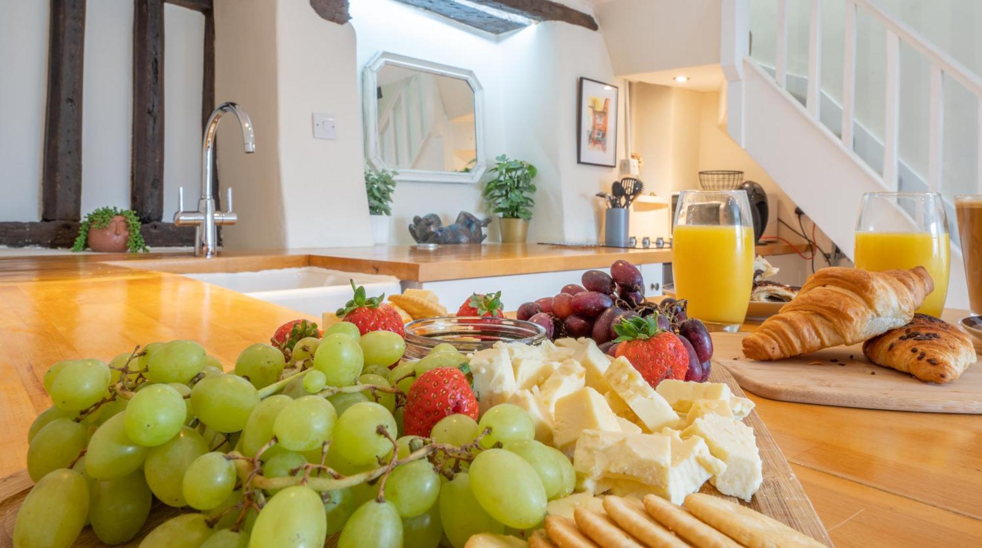 Wee Toad Hole Heart Of Kendal - Cottage Sleeps 4-6 - Dogs Welcome Экстерьер фото